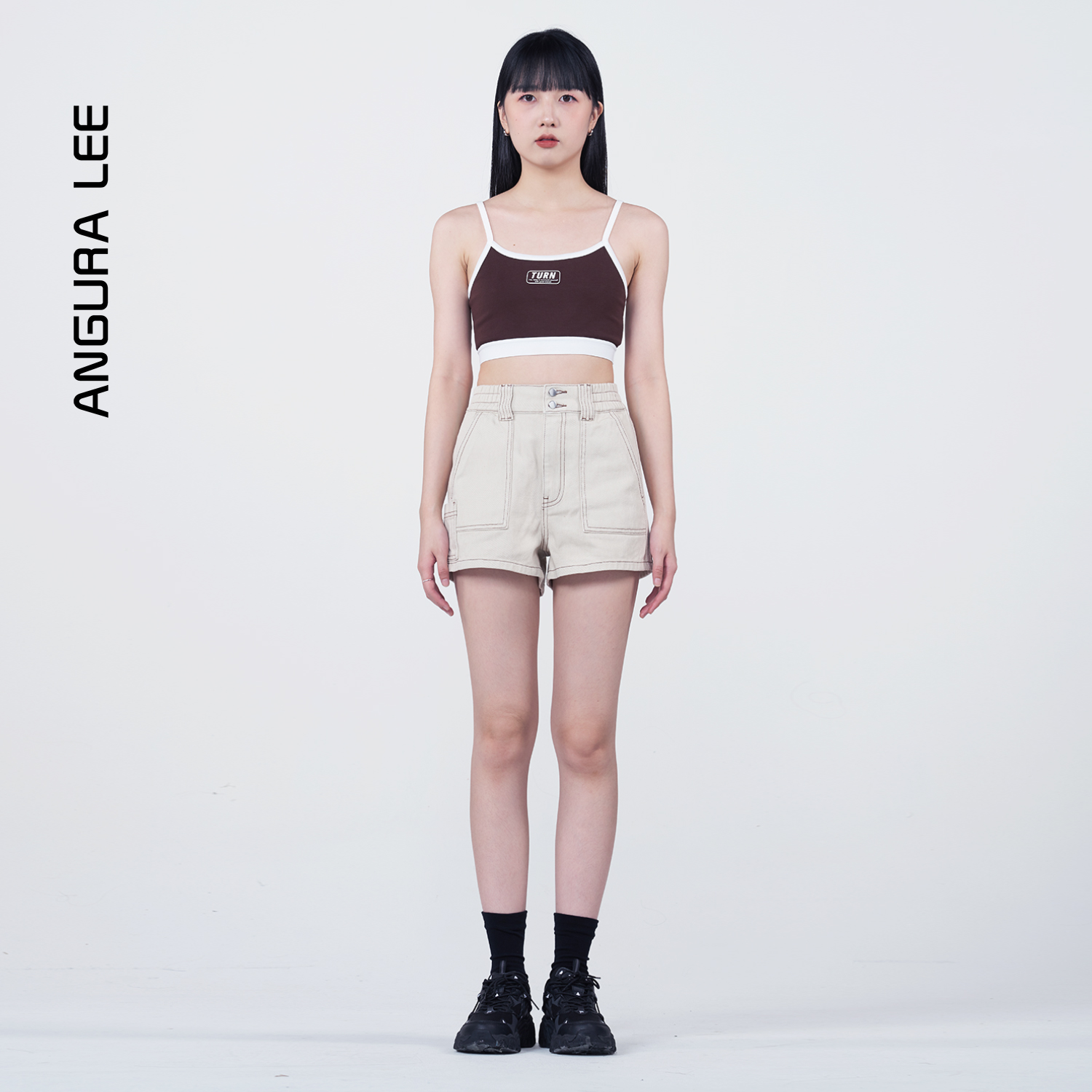 春夏新款經典淺杏水洗女裝高腰牛仔短褲