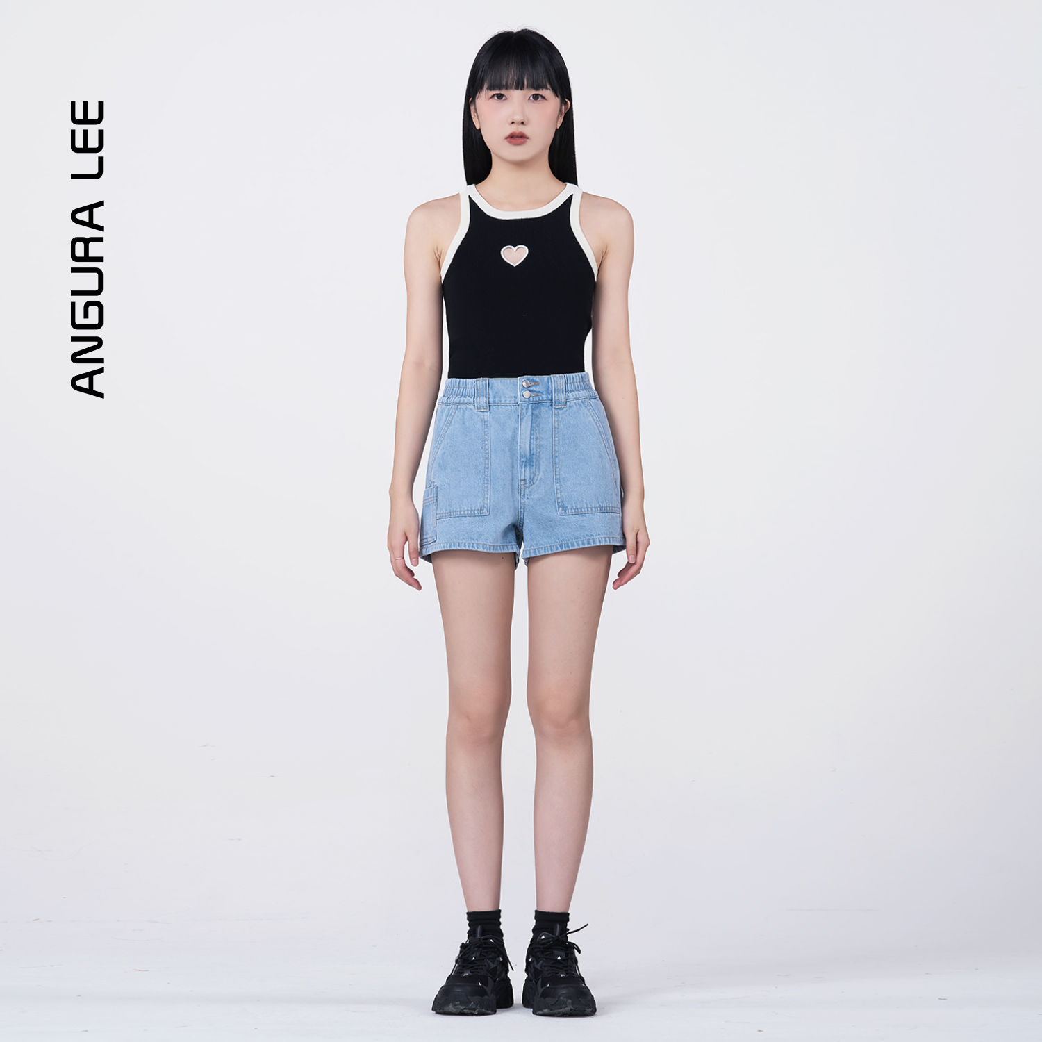 春夏經典水洗淺藍女裝牛仔高腰短褲