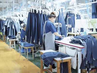 生產(chǎn)車(chē)間